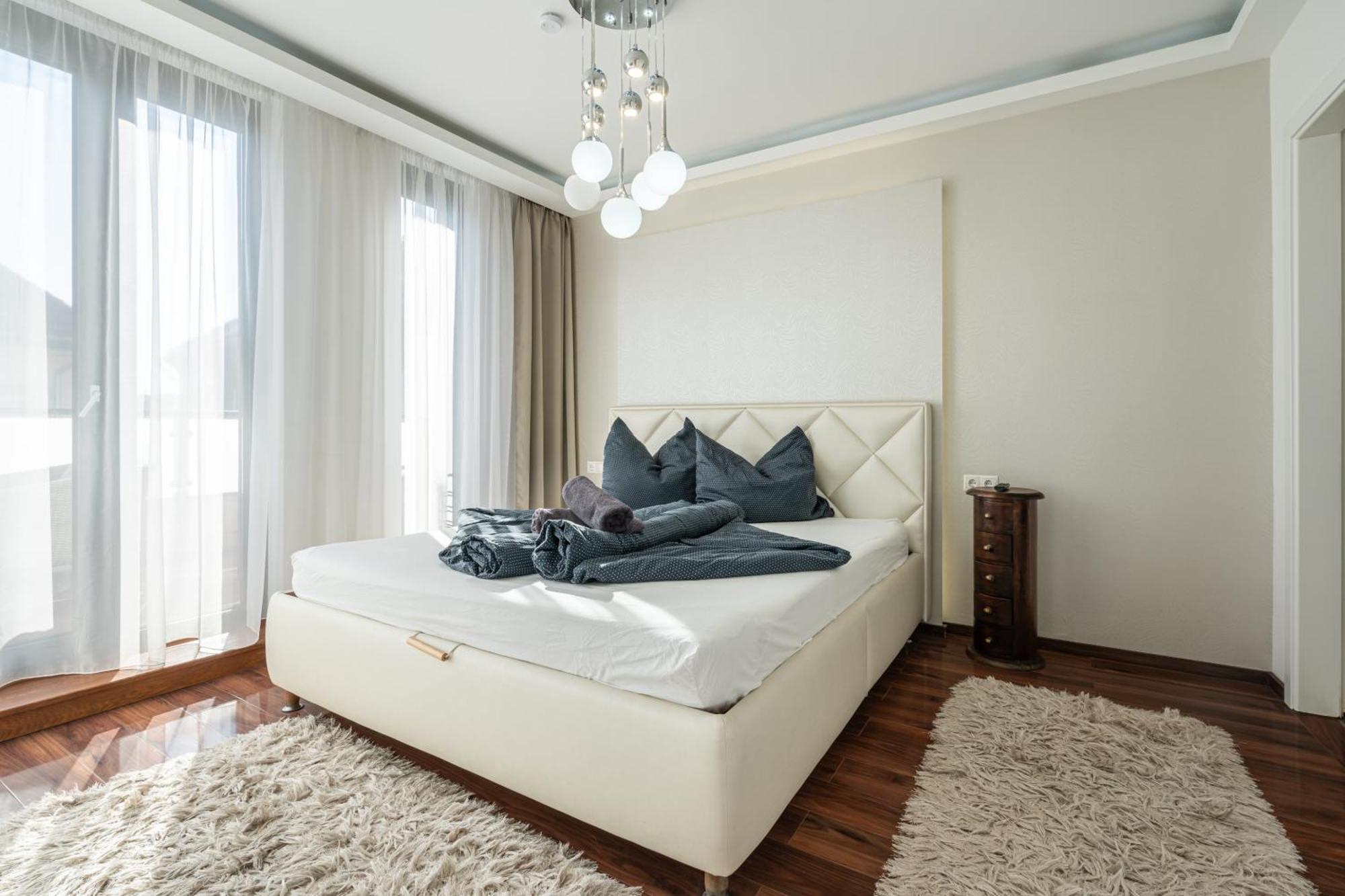 Kiraly 44 Luxury Apartment With Free Parking Budapest Eksteriør billede
