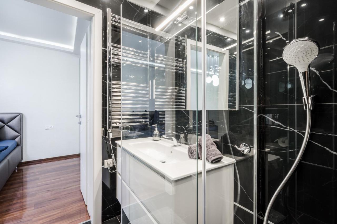 Kiraly 44 Luxury Apartment With Free Parking Budapest Eksteriør billede